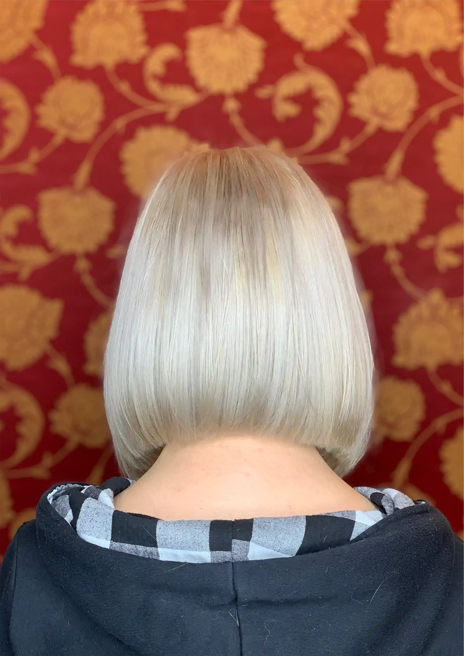 Bleach Root Touch-Up Icy Blonde