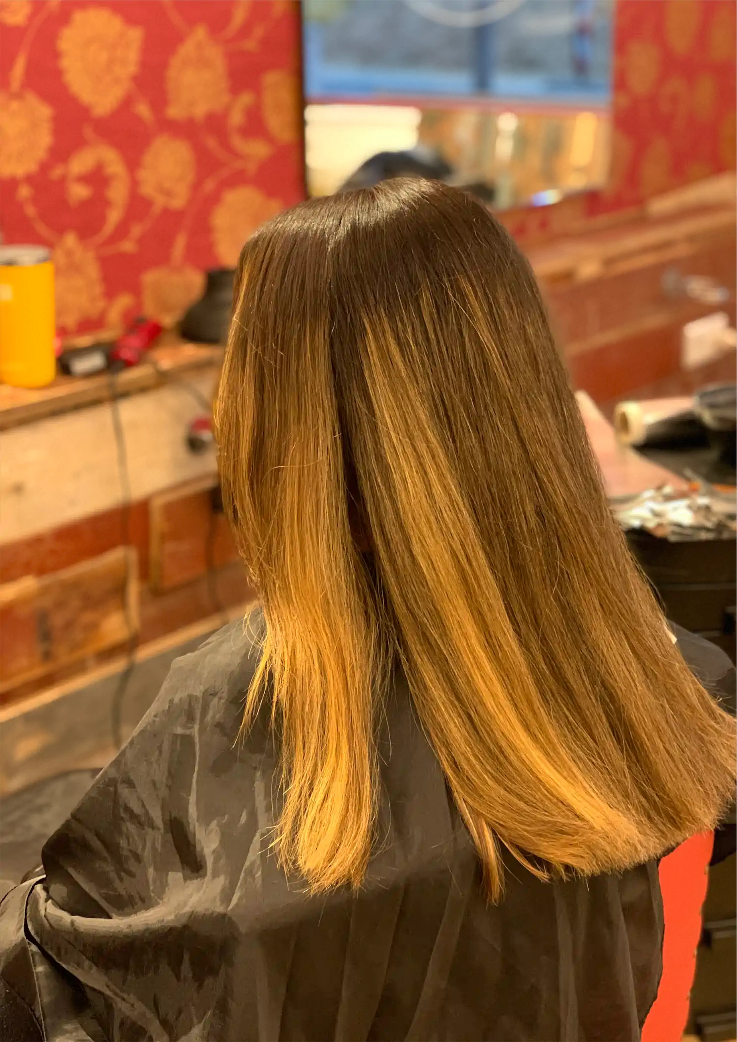 Natural Balayage & Face Frame Cut