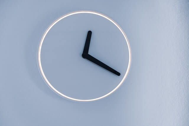 Uhr