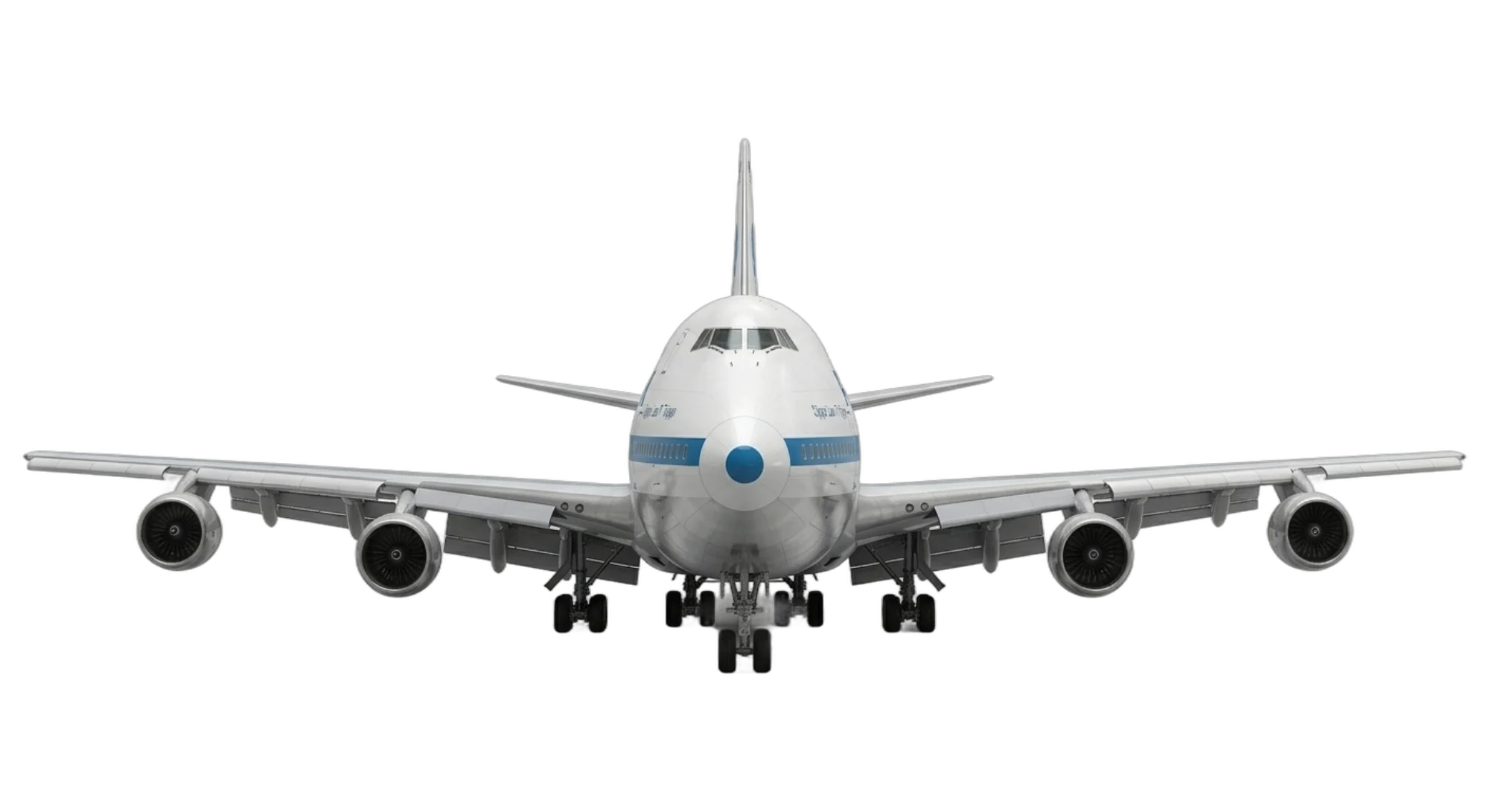 Boeing 747 - Front
