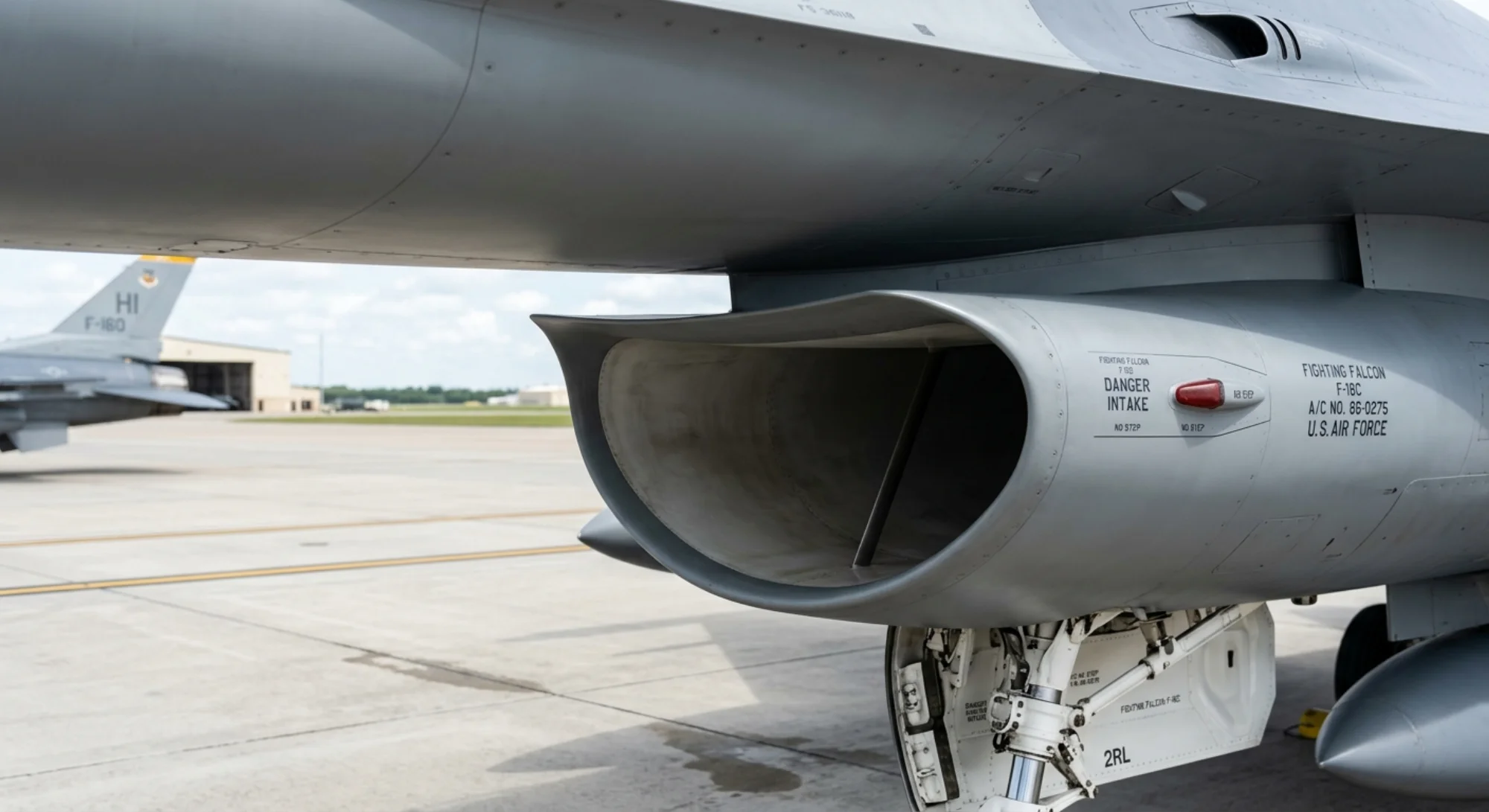 1974 General Dynamics F-16 Fighting Falcon - Air Intake - Fighter aircraft