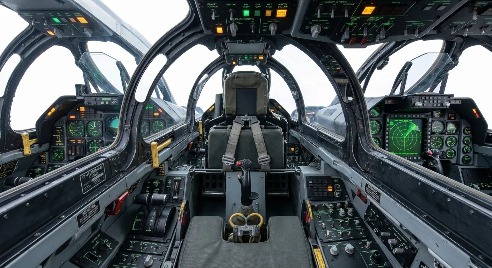 Grumman F-14 Tomcat - Cabin