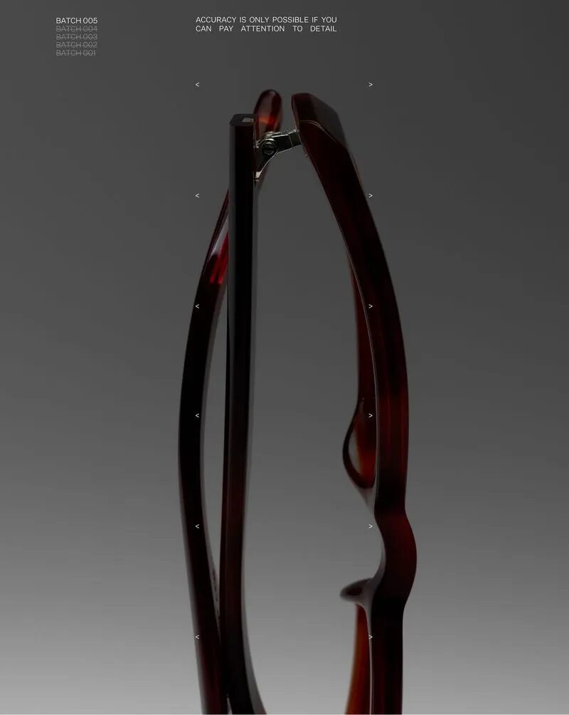 Sample-Eyewear