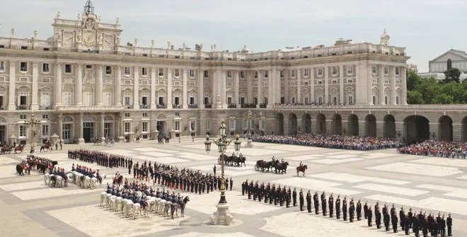 Changing of the Guard at the Royal Palace