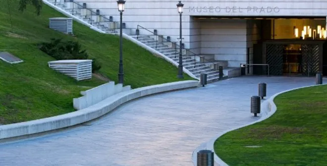 A Night in the Prado Museum